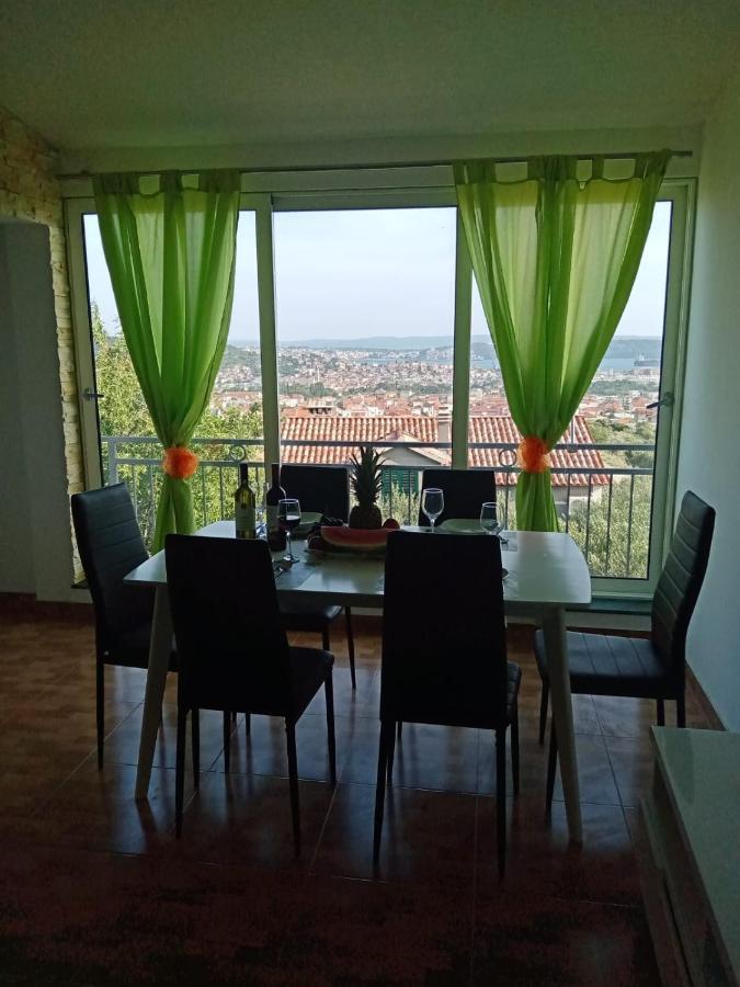 Tomislav Apartment Трогир Екстериор снимка
