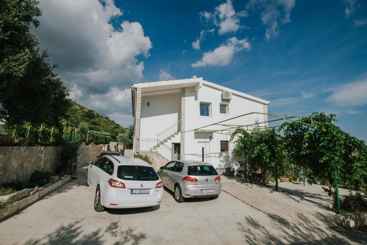 Tomislav Apartment Трогир Екстериор снимка