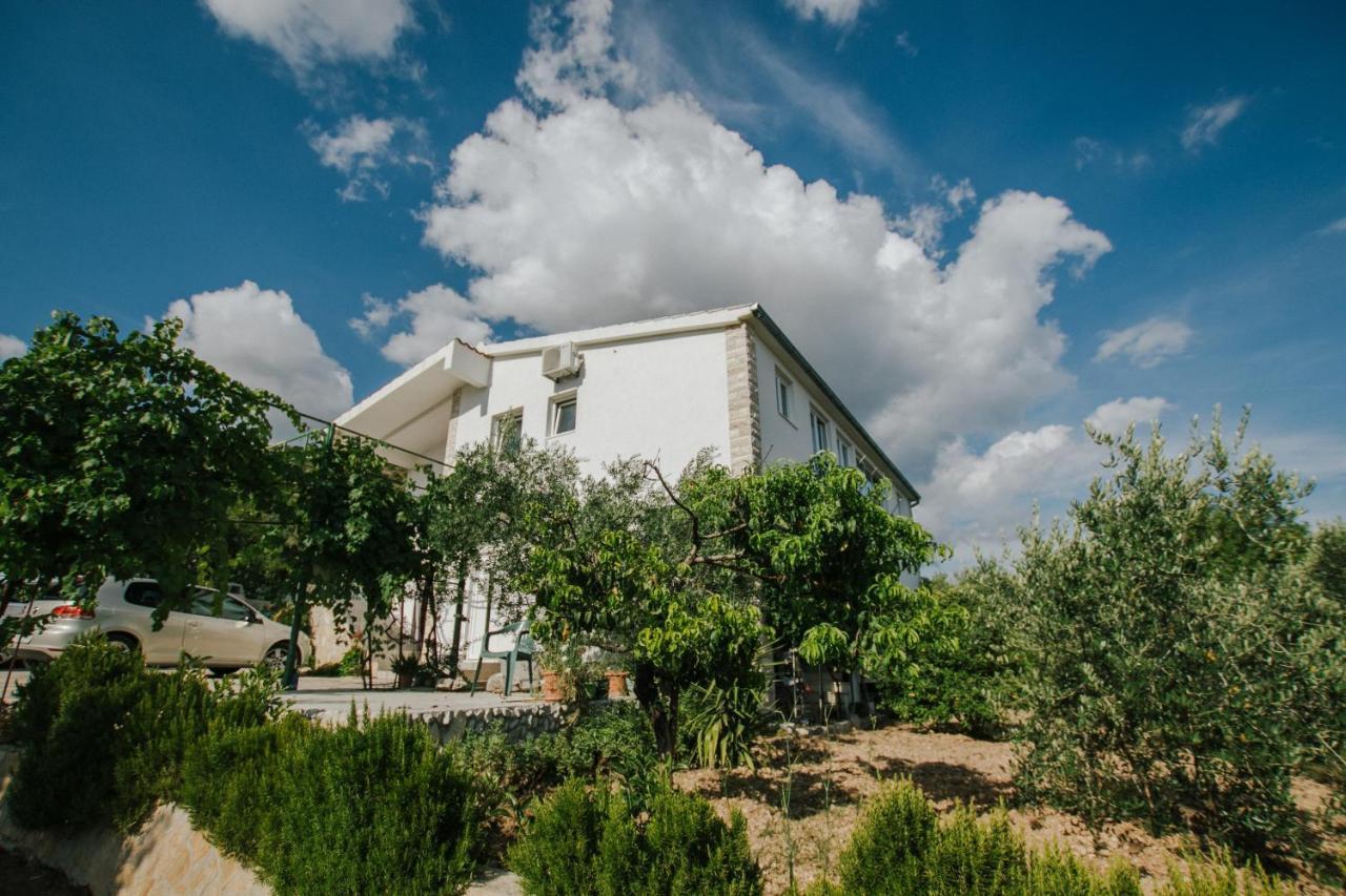 Tomislav Apartment Трогир Екстериор снимка