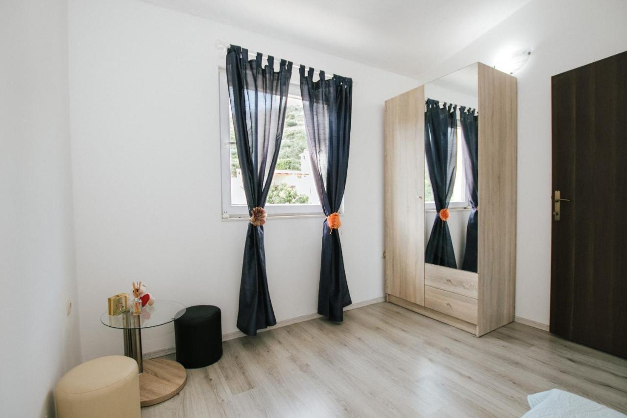 Tomislav Apartment Трогир Екстериор снимка
