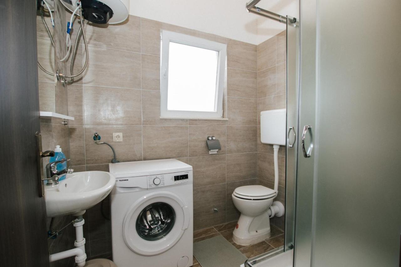 Tomislav Apartment Трогир Екстериор снимка